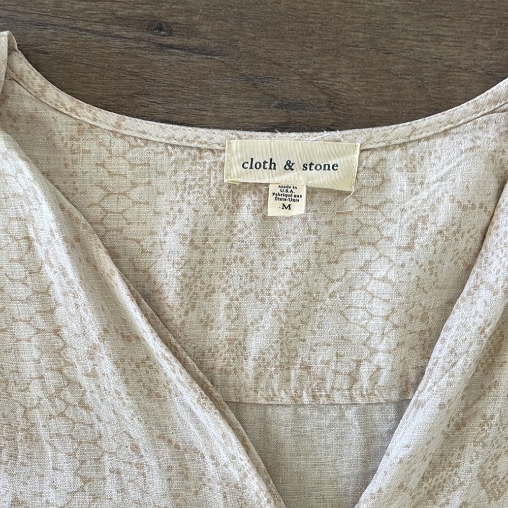 Linen romper - Picture 3 of 5
